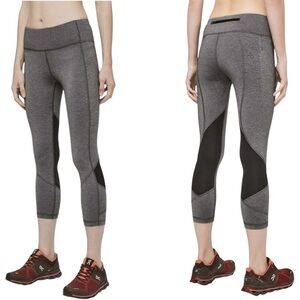 Lululemon Pace Rival Crop 22” Leggings Heather Black size 6 0046